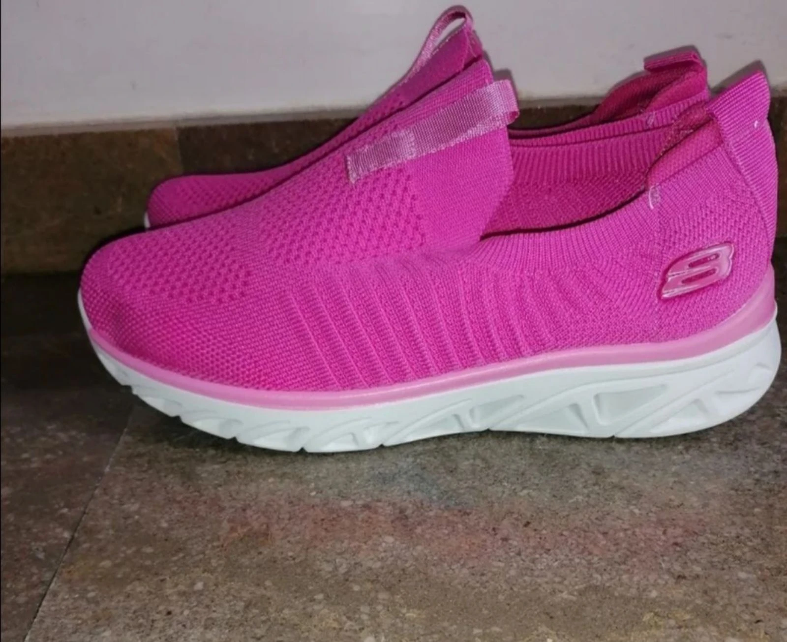 Women's sports sneakers – photo 2